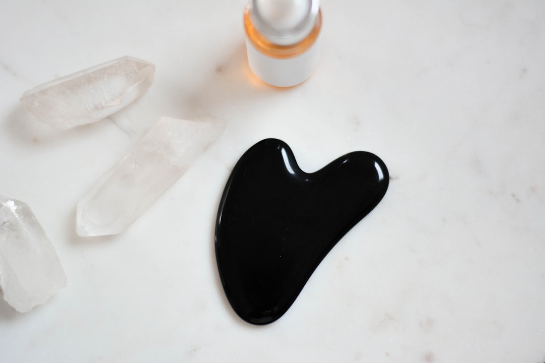 Gua sha outil massage facial avis expert