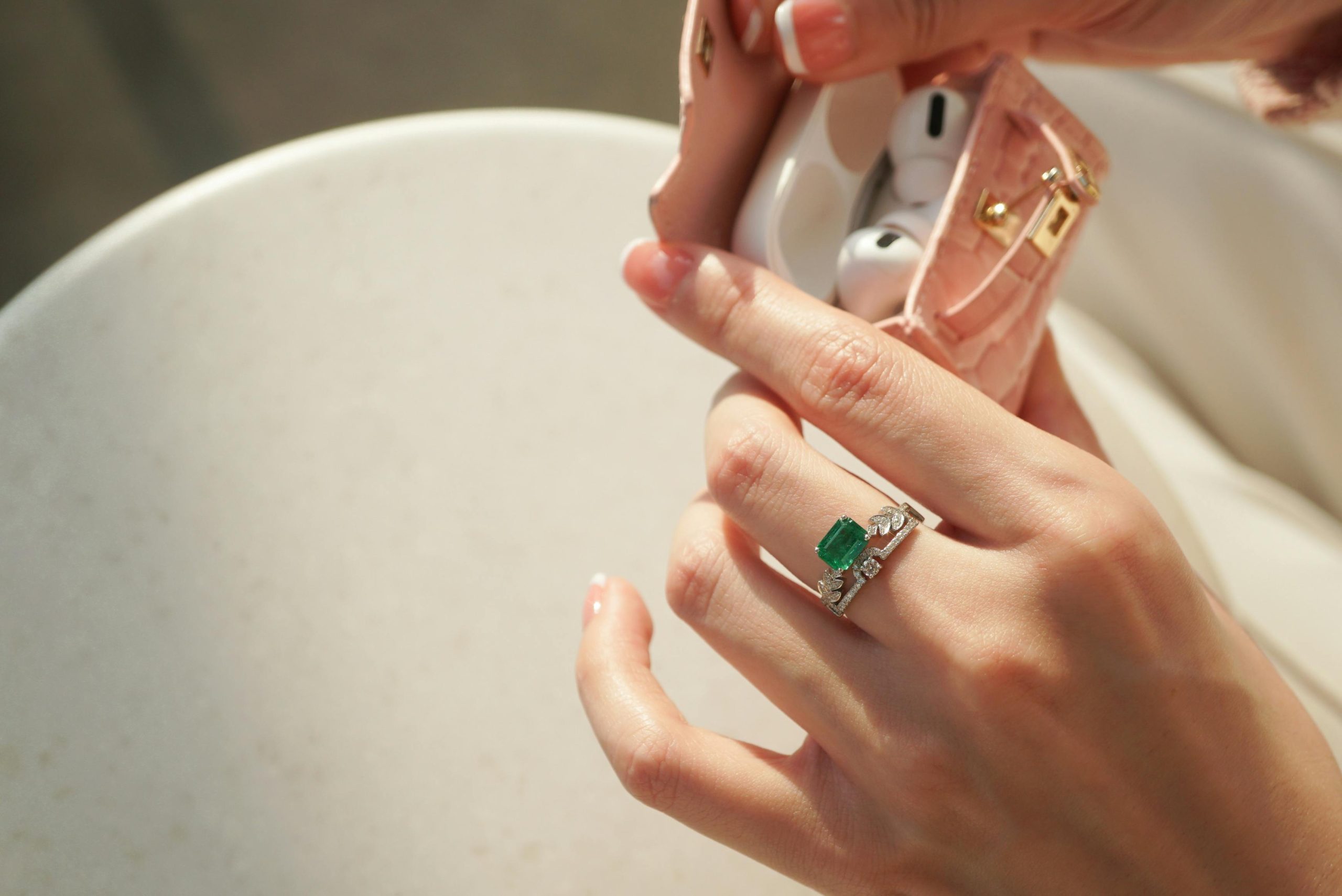 Nail art vert émeraude tendance elegant