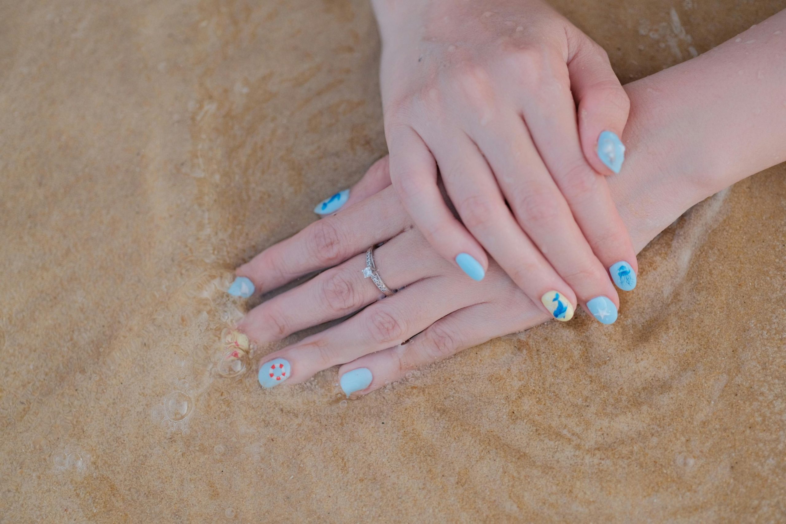 Tutoriel nail art plage étapes